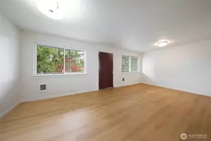 301 S 82nd St, Tacoma, WA 98408 - Photo 10