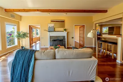 220 W 2nd Street, Port Angeles, WA 98362 - Photo 14