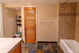 220 W 2nd St, Port Angeles, WA 98362 - Photo 30