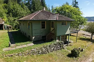 1030 Linger Longer Rd, Quilcene, WA 98376 - Photo 16