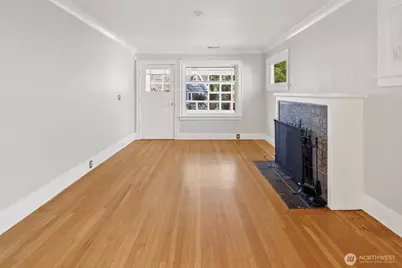 5718 25th Avenue NE, Seattle, WA 98105 - Photo 10