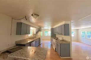 650 N Lake Cushman Rd, Hoodsport, WA 98548 - Photo 12