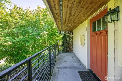 2014 Hoyt Avenue, Everett, WA 98201 - Photo 6