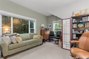 4510 Thackeray NE, Seattle, WA 98105 - Photo 10