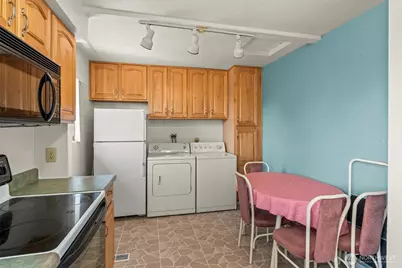 345 Seaview Court, Camano Island, WA 98282 - Photo 10