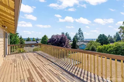 345 Seaview Court, Camano Island, WA 98282 - Photo 22