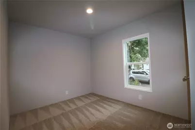 3909 E 4th Plain Boulevard #47, Vancouver, WA 98661 - Photo 8