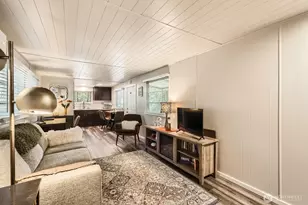 23800 SE Tiger Mountain Rd, Issaquah, WA 98027 - Photo 2