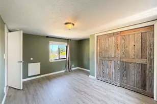 615 W 12th St, Port Angeles, WA 98362 - Photo 20