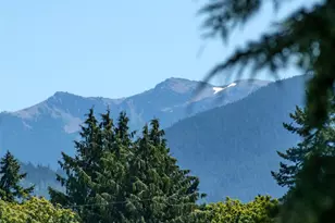 615 W 12th St, Port Angeles, WA 98362 - Photo 4