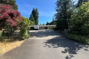 15651 NE 116th St, Redmond, WA 98053 - Photo 4