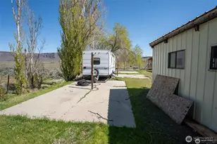 7199 Tarpiscan Rd, Malaga, WA 98828 - Photo 8