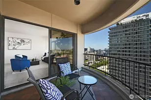 1301 Spring St, Seattle, WA 98104 - Photo 10