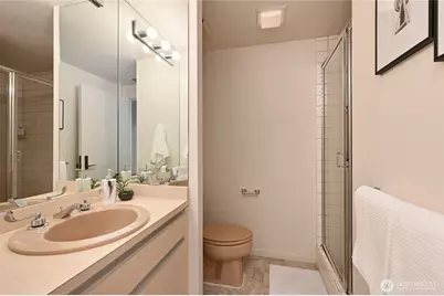 1301 Spring Street #17A, Seattle, WA 98104 - Photo 20