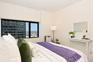 1301 Spring St, Seattle, WA 98104 - Photo 14