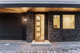 13324 132nd Ave NE, Kirkland, WA 98034 - Photo 2