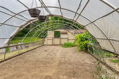 135 N 50th Avenue, Longview, WA 98632 - Photo 32