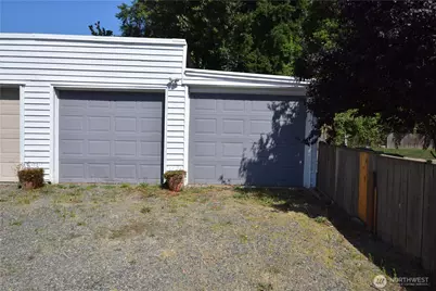 8519 Golden Given Drive E, Tacoma, WA 98445 - Photo 6