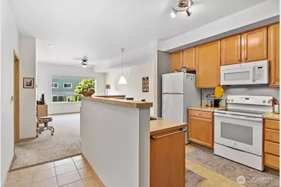 500 Darby Drive #210, Bellingham, WA 98226 - Photo 2