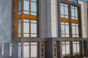 4114 37th Ave S, Seattle, WA 98118 - Photo 2