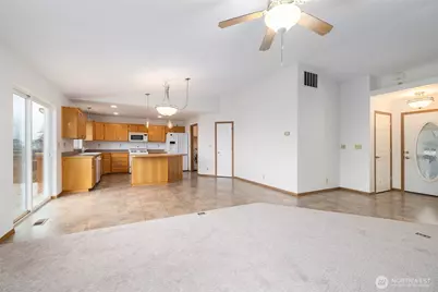 539 Birch Street, Oak Harbor, WA 98277 - Photo 14