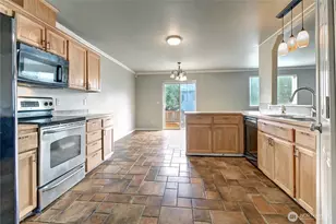 16127 SE 256th Pl, Covington, WA 98042 - Photo 10