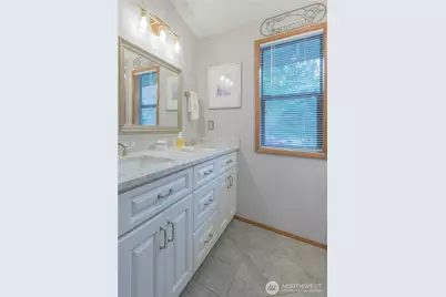 20695 Mainland View Lane NE, Suquamish, WA 98392 - Photo 22