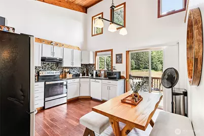 14341 State Route 530, Concrete, WA 98237 - Photo 16