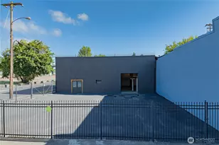 103 Allen St, Kelso, WA 98626 - Photo 1