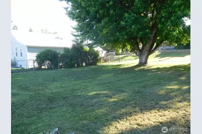 135 N 3rd Avenue, Connell, WA 99326 - Photo 6