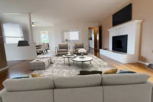 126 W 6th St, Port Angeles, WA 98362 - Photo 2