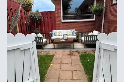 126 W 6th Street, Port Angeles, WA 98362 - Photo 32