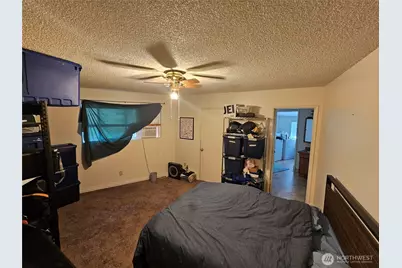 1921 Teresa Way, Kelso, WA 98626 - Photo 10