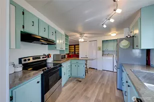 2725 E Fir St, Mount Vernon, WA 98273 - Photo 12