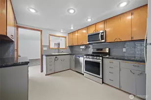 301 Dennis St SW, Tumwater, WA 98501 - Photo 6