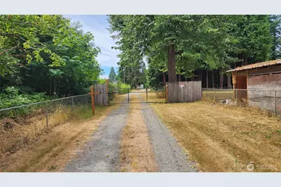 301 Dennis Street SW, Tumwater, WA 98501 - Photo 22