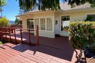 5447 S Shore Dr, Anacortes, WA 98221 - Photo 2