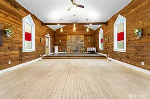 506 Ash St, Wilkeson, WA 98396 - Photo 4