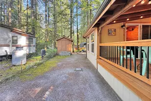 203 1 Fireside Lodge, Deming, WA 98266 - Photo 20