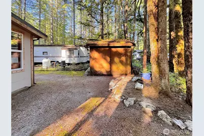 203 1 Fireside Lodge, Deming, WA 98266 - Photo 24