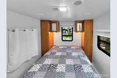 203 1 Fireside Lodge, Deming, WA 98266 - Photo 14