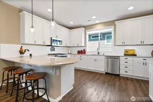 14808 182nd Ave E, Bonney Lake, WA 98391 - Photo 4