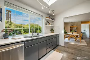 8085 Cowichan Rd, Blaine, WA 98230 - Photo 14