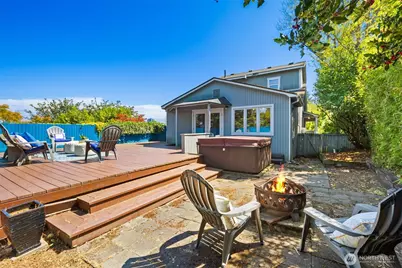 340 NE 53rd Street, Seattle, WA 98105 - Photo 32