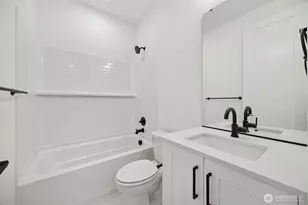 18814 99th Ct NE, Bothell, WA 98011 - Photo 32