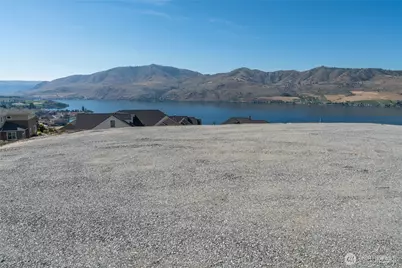 101 Lake Ridge Drive, Chelan, WA 98816 - Photo 8