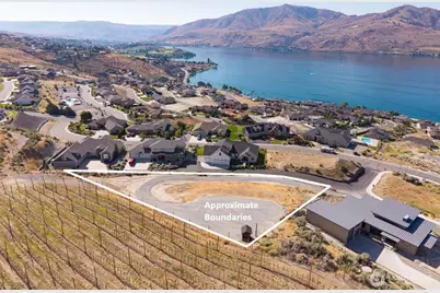 101 Lake Ridge Drive, Chelan, WA 98816 - Photo 2