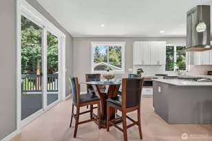 7512 NE 202nd Pl, Kenmore, WA 98028 - Photo 6