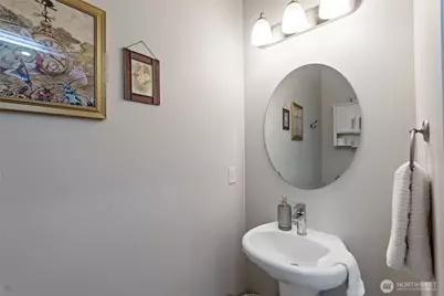 334 9th Avenue SE #C11, Puyallup, WA 98372 - Photo 14