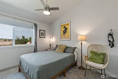 334 9th Avenue SE #C11, Puyallup, WA 98372 - Photo 20